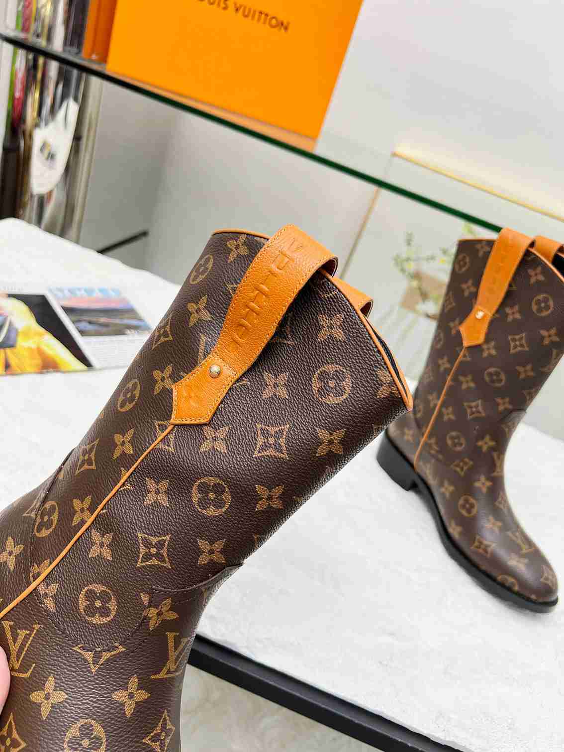 LOUIS VUITTON LV RIDER BOOTS MONOGRAM BROWN - Image 4