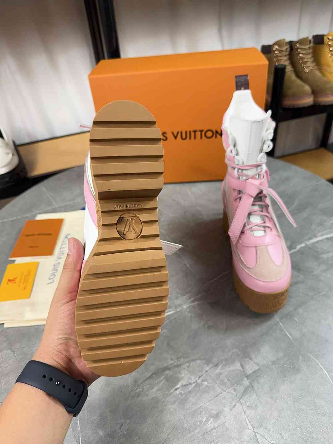 LOUIS VUITTON LAUREATE PLATFORM DESERT BOOT ROSE 1AD23N - Image 4