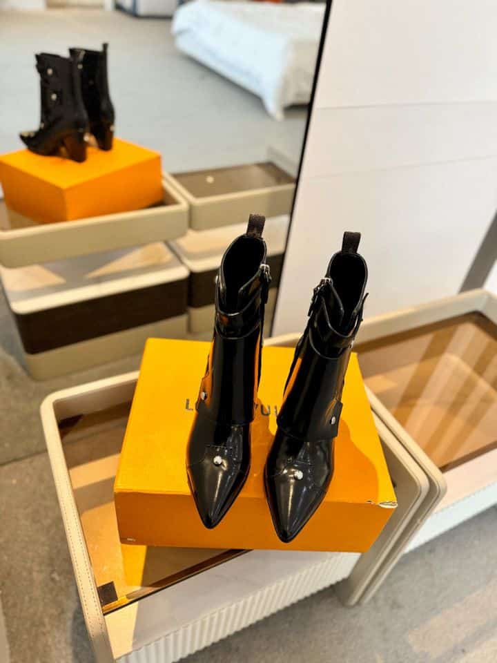 LOUIS VUITTON TRINITY BOOT BLACK 1AD1TB - Image 3