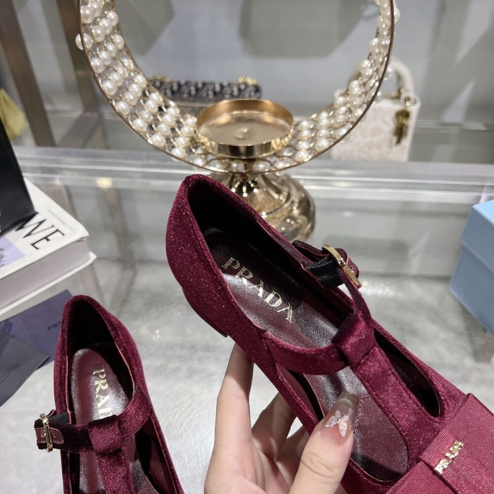 PRADA VELVET MARY PUMPS RED - Image 5