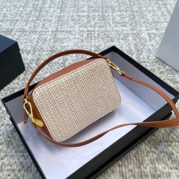 PRADA CROCHET AND LEATHE POUCH BAG NATURAL 18CM 1NR025 2CYC F0018 - Image 4