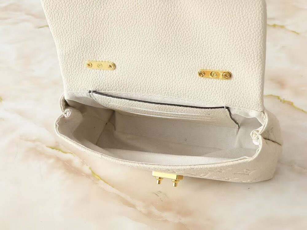 LOUIS VUITTON NANO MADELEINE WHITE 21CM - Image 4