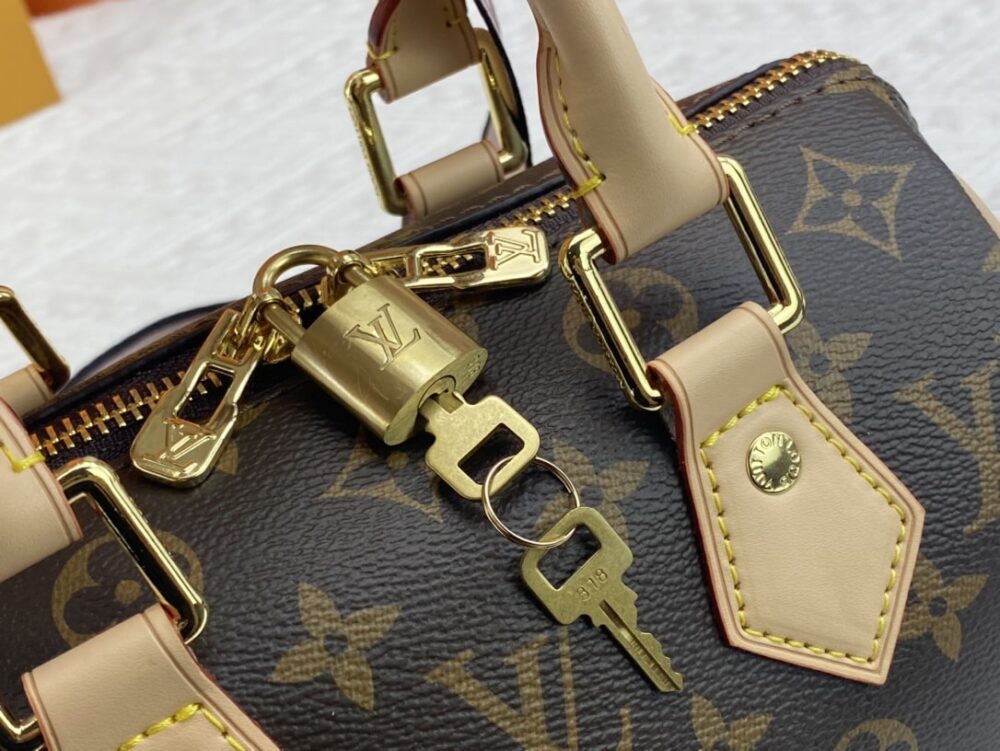 LOUIS VUITTON SPEEDY BANDOULIÈRE 20 FUCHSIA M45948 - Image 5