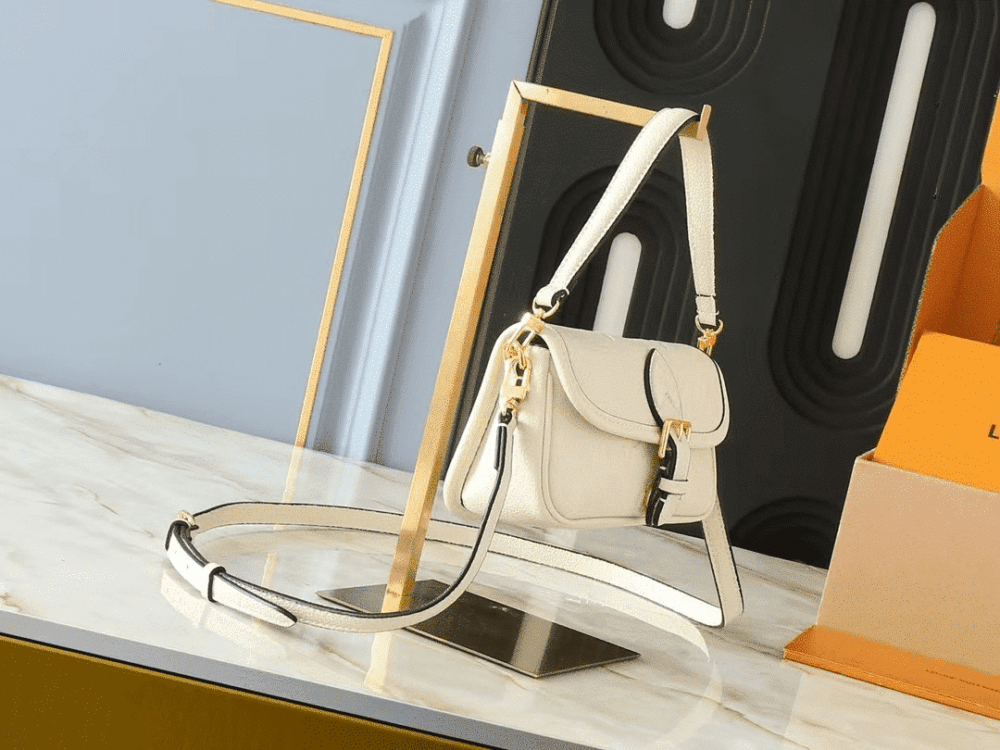 LOUIS VUITTON NANO DIANE MONOGRAM EMPREINTE LEATHER WHITE 20CM - Image 3