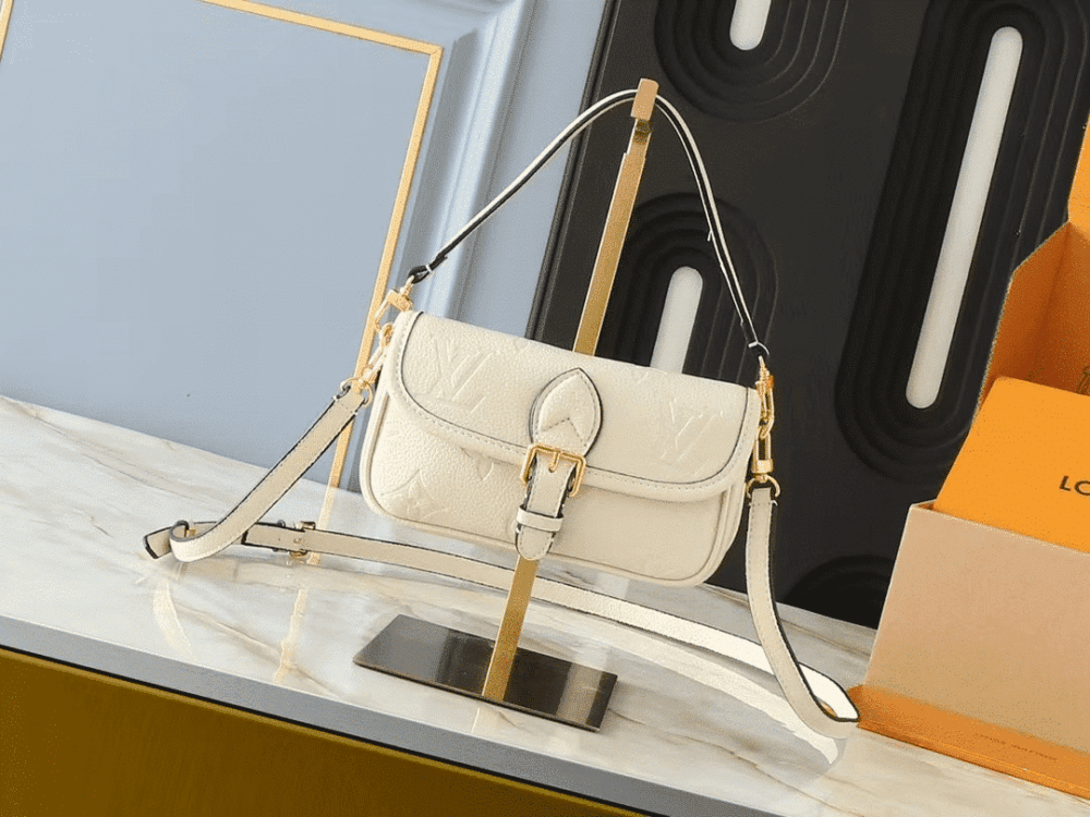 LOUIS VUITTON NANO DIANE MONOGRAM EMPREINTE LEATHER WHITE 20CM - Image 2
