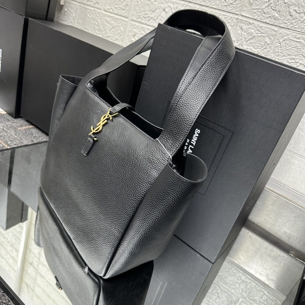SAINT LAURENT BEA IN GRAINED LEATHER BLACK 50CM - Image 6