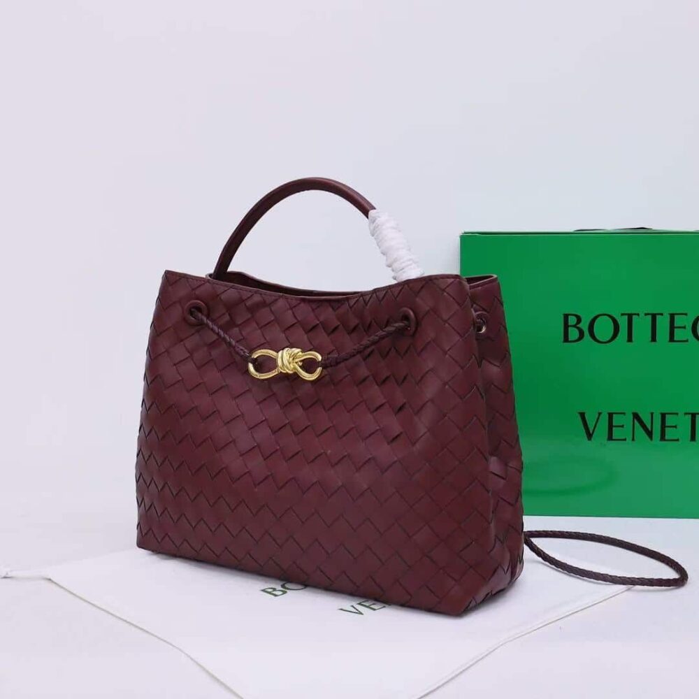 BOTTEGA VENETA ANDIAMO INTRECCIATO LEATHER TOP HANDLE BURGUNDY BLACK 33CM - Image 2