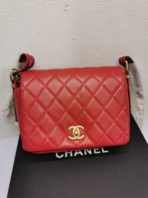 Alternative view of Chanel 23b Small Flap Bag Red 22cm