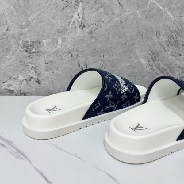 LOUIS VUITTON MIAMI MULE DENIM BLUE - Image 4