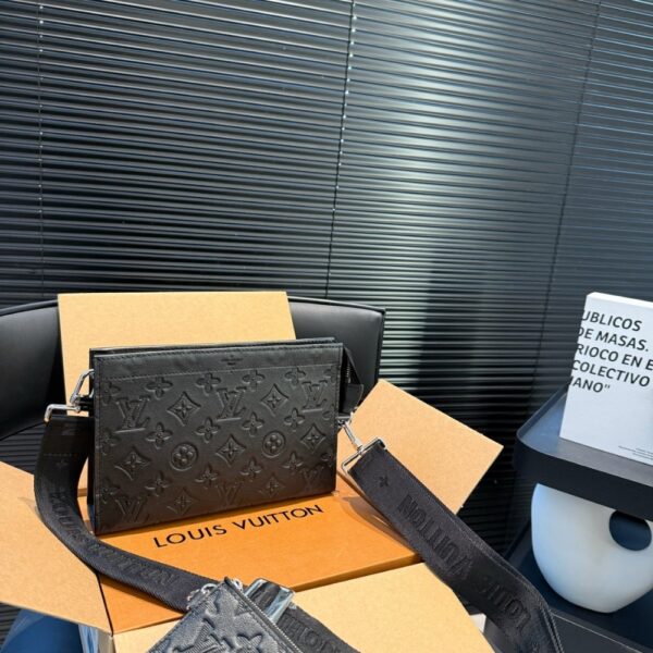 LOUIS VUITTON GASTON WEARABLE WALLET MONOGRAM SHADOW BLACK 22CM M81115 - Image 2