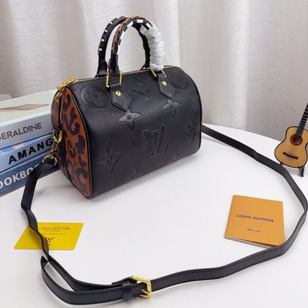 LOUIS VUITTON SPEEDY BANDOULIERE BAG WILD AT HEART MONOGRAM EMPREINTE GIANT BLACK 26CM - Image 2