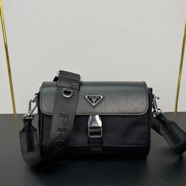 PRADA RE NYLON AND SAFFIANO SHOULDER BAG BLACK 20CM 2VD053 2DMH F0002 V OOO - Image 2