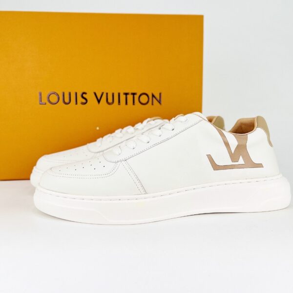 LOUIS VUITTON RIVOLI SNEAKER WHITE - Image 2