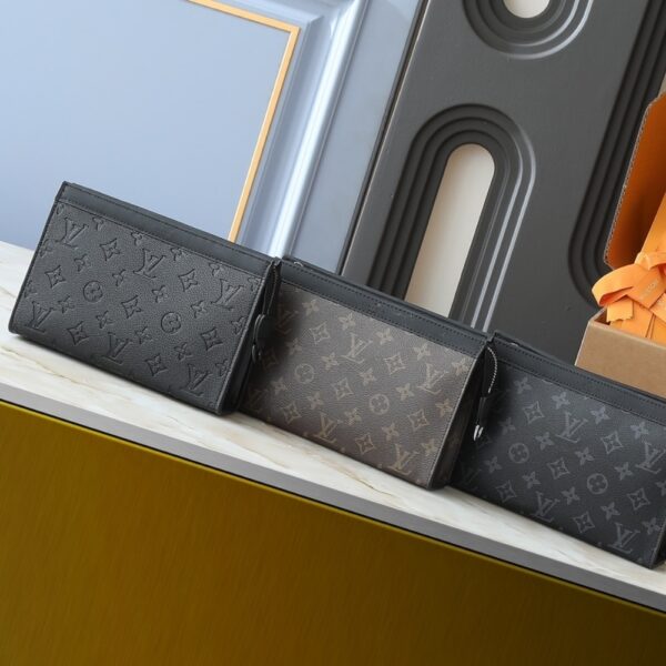 LOUIS VUITTON GASTON WEARABLE WALLET MONOGRAM MACASSAR COATED CANVAS BROWN 18CM M14036 - Image 3