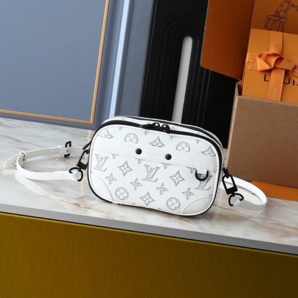 LOUIS VUITTON ALPHA WEARABLE WALLET MONOGRAM SHADOW WHITE AND NAVY 18CM M83383 - Image 2