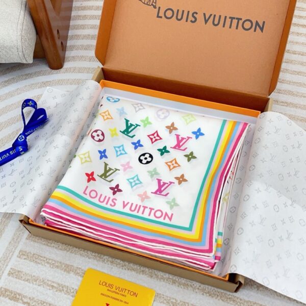 LOUIS VUITTON X MURAKAMI  MONOGRAM MULTICOLOR WHITE 90CM M94967 - Image 2