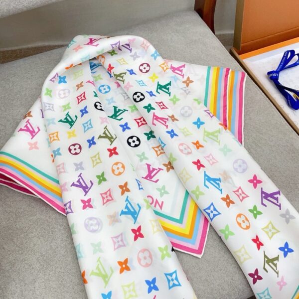 LOUIS VUITTON X MURAKAMI  MONOGRAM MULTICOLOR WHITE 90CM M94967 - Image 4