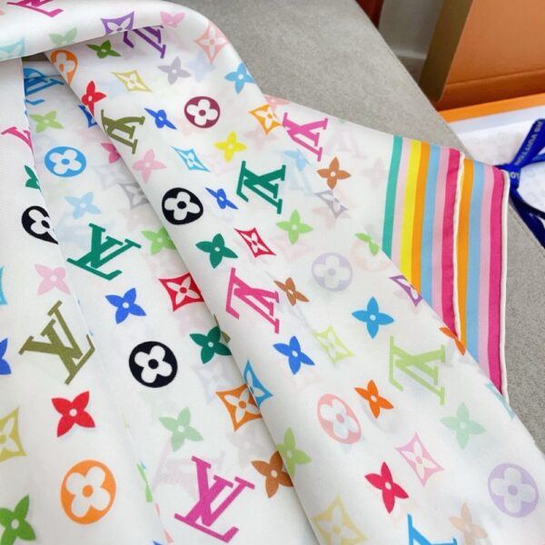 LOUIS VUITTON X MURAKAMI  MONOGRAM MULTICOLOR WHITE 90CM M94967 - Image 5