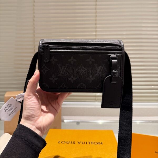 LOUIS VUITTON BOSPHORE WEARABLE WALLET MONOGRAM ECLIPSE CANVAS BLACK 19CM M12599 - Image 3