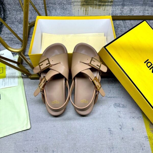 FENDI FEEL LEATHER SLIDES BEIGE 8X8647NA7F0QB8 - Image 3