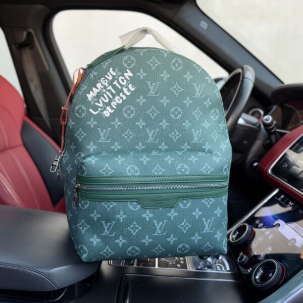 LOUIS VUITTON DISCOVERY BACKPACK PM GREEN 38CM M12780 - Image 2