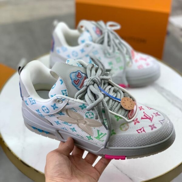 LOUIS VUITTON LV SNEAKER MULTICOLOR - Image 4