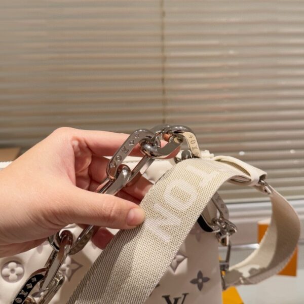 LOUIS VUITTON COUSSIN PM BAG 21CM M11986 - Image 3