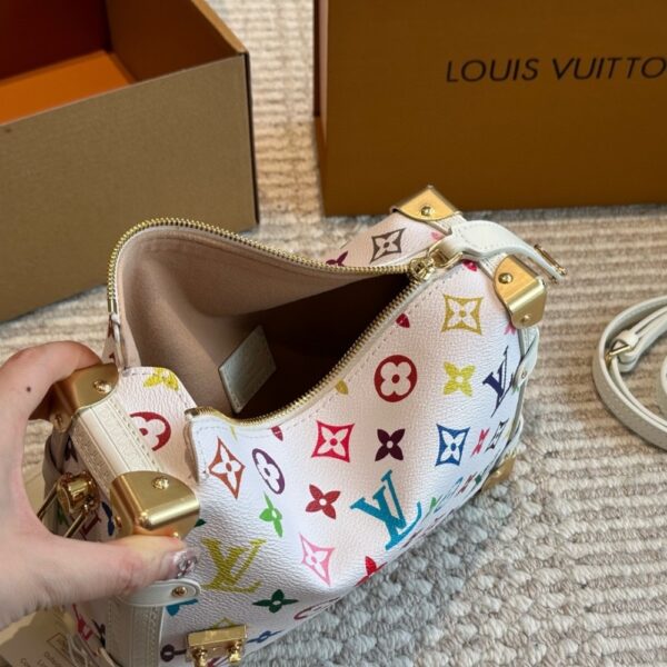 LOUIS VUITTON X TAKASHI MURAKAMI SIDE TRUNK MM BAG MULTICOLORE BLANC 23CM M14046 - Image 5