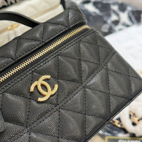 CHANEL LONG VANITY WITH CHAIN BLACK 19CM - Image 3