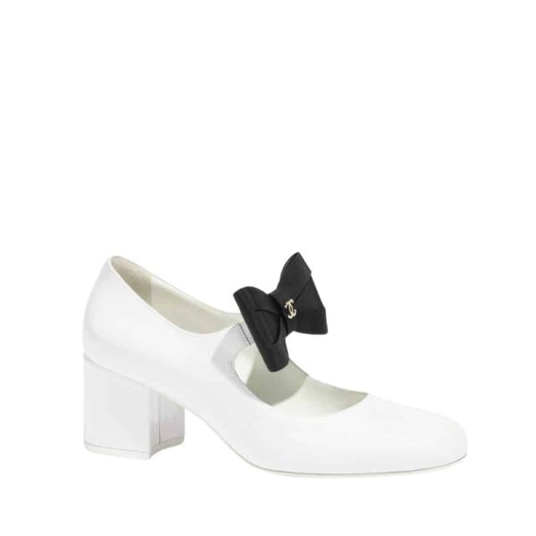 CHANEL MARY JANES WHITE AND BLACK G45356 B15113 NT688