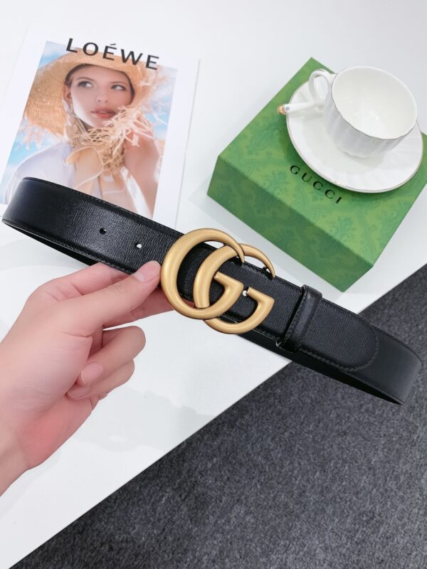 GUCCI GG MAMON DOUBLE G BUCKLE BLACK AND GOLD 6CM ‎414516 AP00T 1000 - Image 2