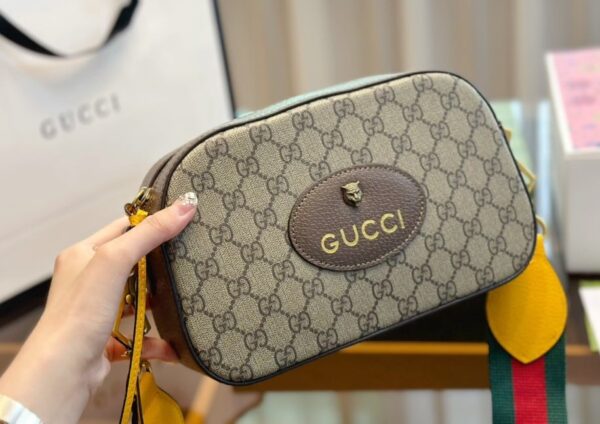 GUCCI NEO VINTAGE GG SUPREME MESSENGER BAG 24CM ‎476466 K9GVT 8856 - Image 5