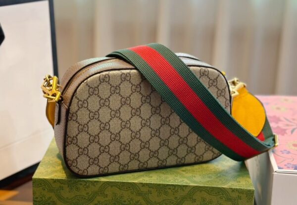 GUCCI NEO VINTAGE GG SUPREME MESSENGER BAG 24CM ‎476466 K9GVT 8856 - Image 7