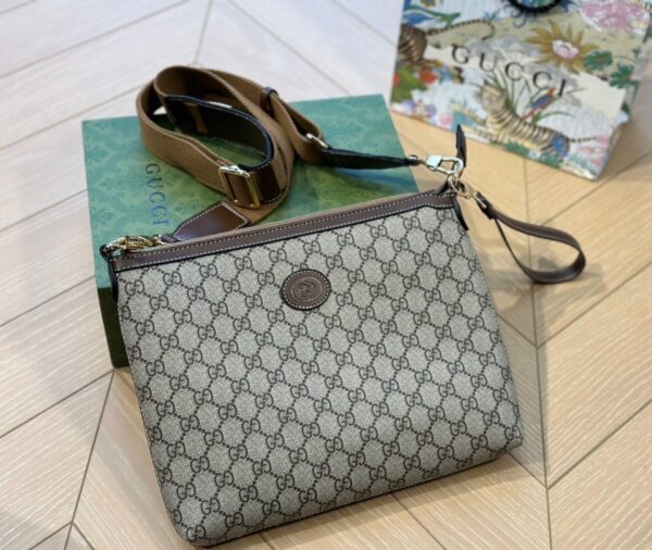 GUCCI MESSENGER BAG WITH INTERLOCKING G BEIGE 29CM ‎760021 92THG 8563 - Image 2