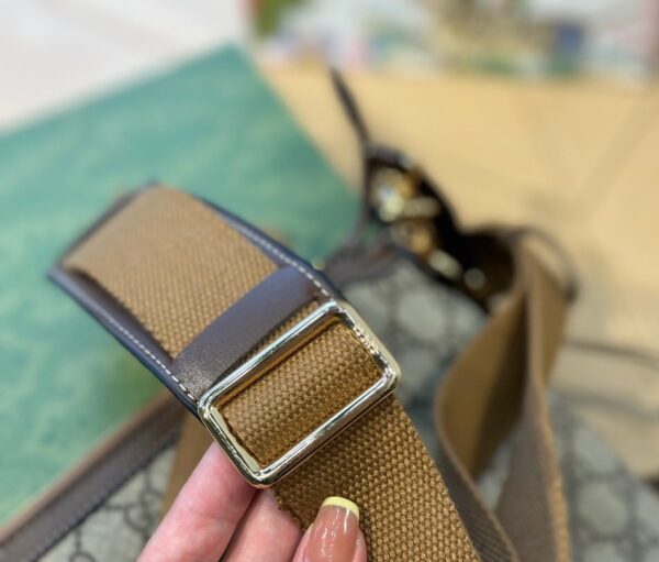 GUCCI MESSENGER BAG WITH INTERLOCKING G BEIGE 29CM ‎760021 92THG 8563 - Image 7