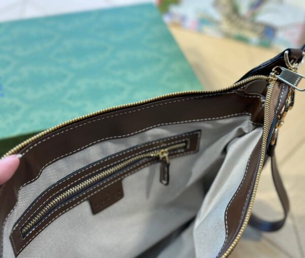 GUCCI MESSENGER BAG WITH INTERLOCKING G BEIGE 29CM ‎760021 92THG 8563 - Image 9