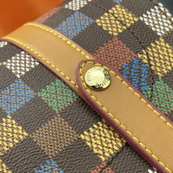 LOUIS VUITTON CHRISTOPHER MM BACKPACK MULTICOLOR 38CM - Image 6