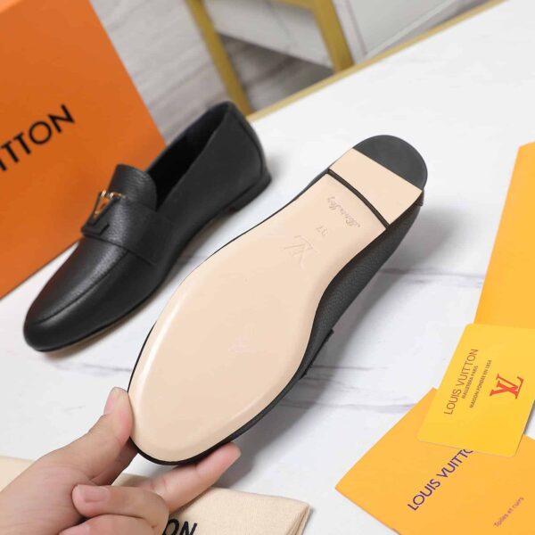 LOUIS VUITTON LV CAPRI LOAFER BLACK 1ACAY0 - Image 2
