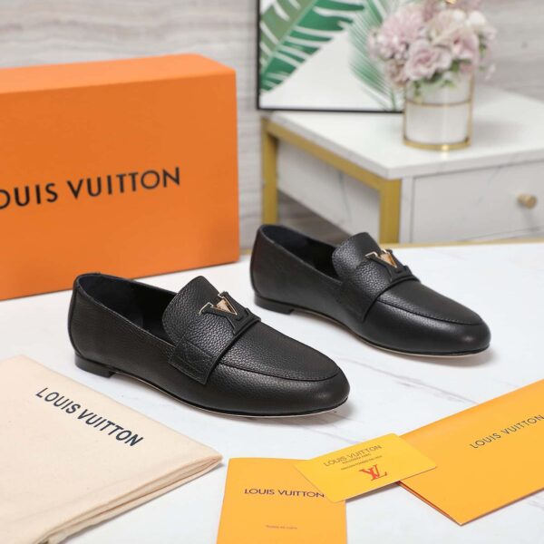 LOUIS VUITTON LV CAPRI LOAFER BLACK 1ACAY0 - Image 3