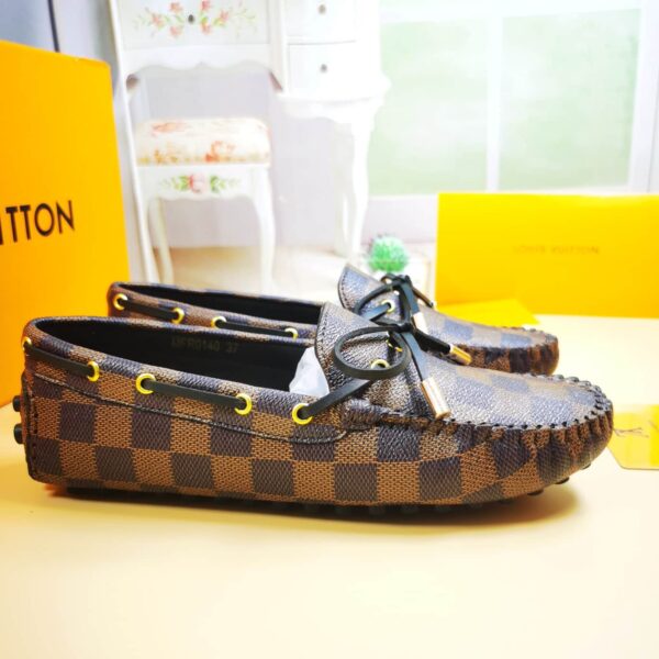 LOUIS VUITTON GLORIA LOAFERS DAMIER BROWN - Image 4