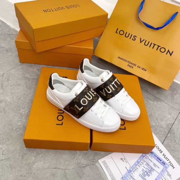 LOUIS VUITTON FRONTROW LOGO MONOGRAM STRAP WHITE - Image 5