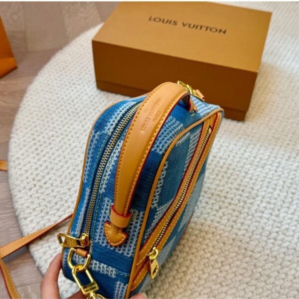 LOUIS VUITTON CHESS MESSENGER DAMIER DENIM BLUE 20CM N40706 - Image 4
