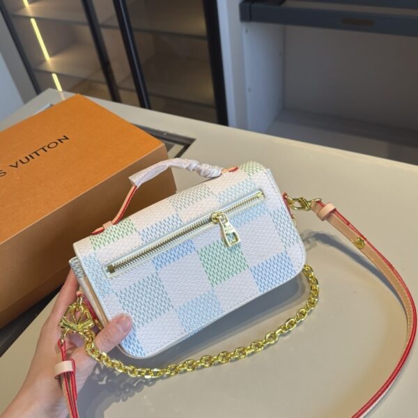 LOUIS VUITTON POCHETTE MÉTIS EAST WEST DAMIER LIGHT BLUE 21CM N40749 - Image 6