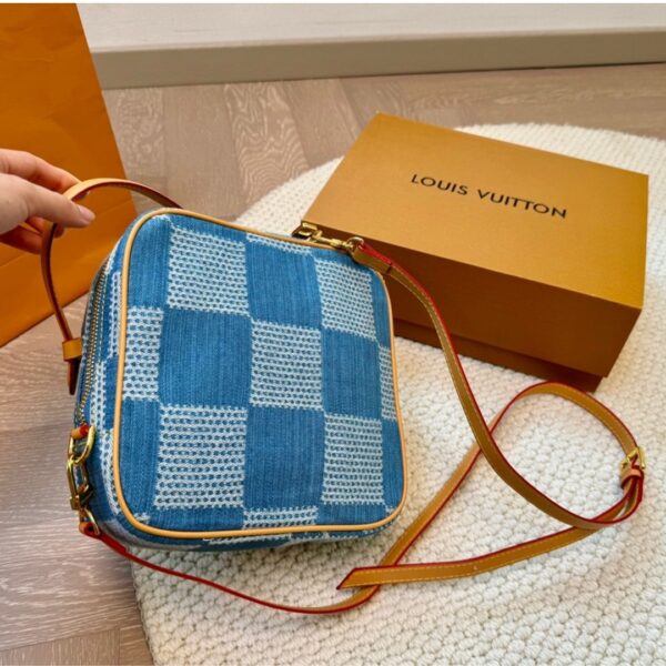LOUIS VUITTON CHESS MESSENGER DAMIER DENIM BLUE 20CM N40706 - Image 7