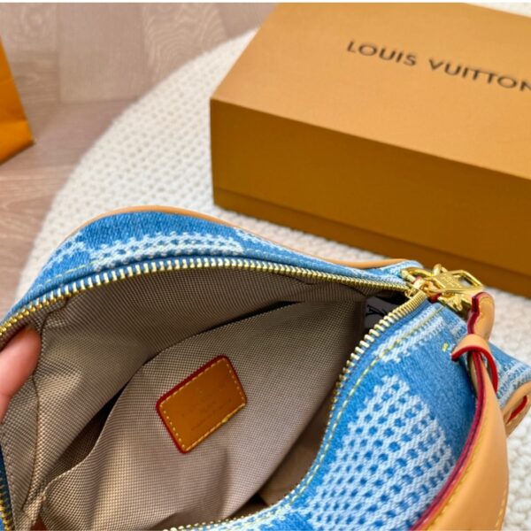 LOUIS VUITTON CHESS MESSENGER DAMIER DENIM BLUE 20CM N40706 - Image 8