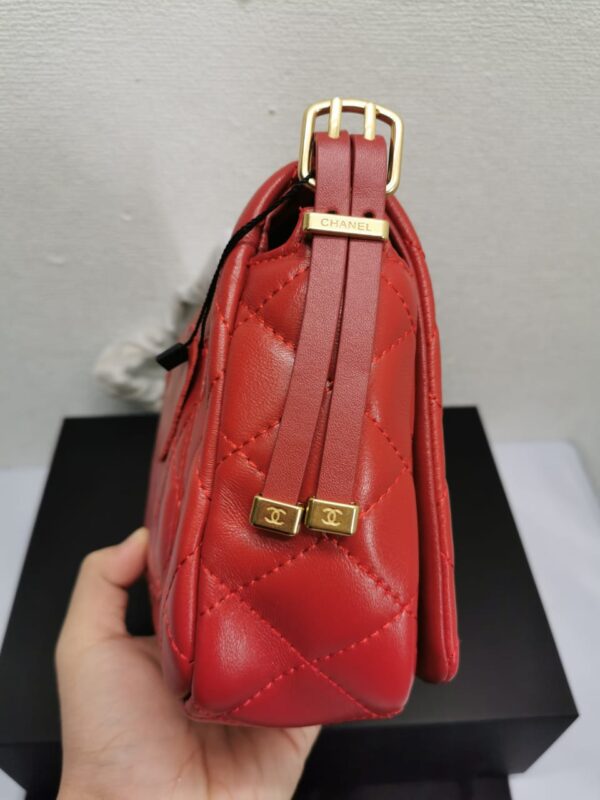 CHANEL 23B SMALL FLAP BAG RED 22CM - Image 5
