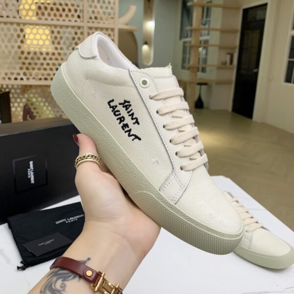 SAINT LAURENT COURT CLASSIC EMBROIDERED SNEAKERS WHITE  610648GUP109113 - Image 7