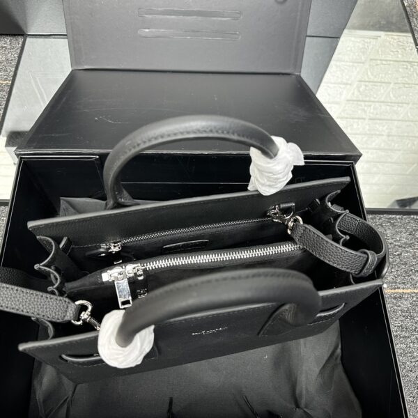 SAINT LAURENT SAC DE JOUR BABY IN GRAINED LEATHER BLACK 26CM - Image 3