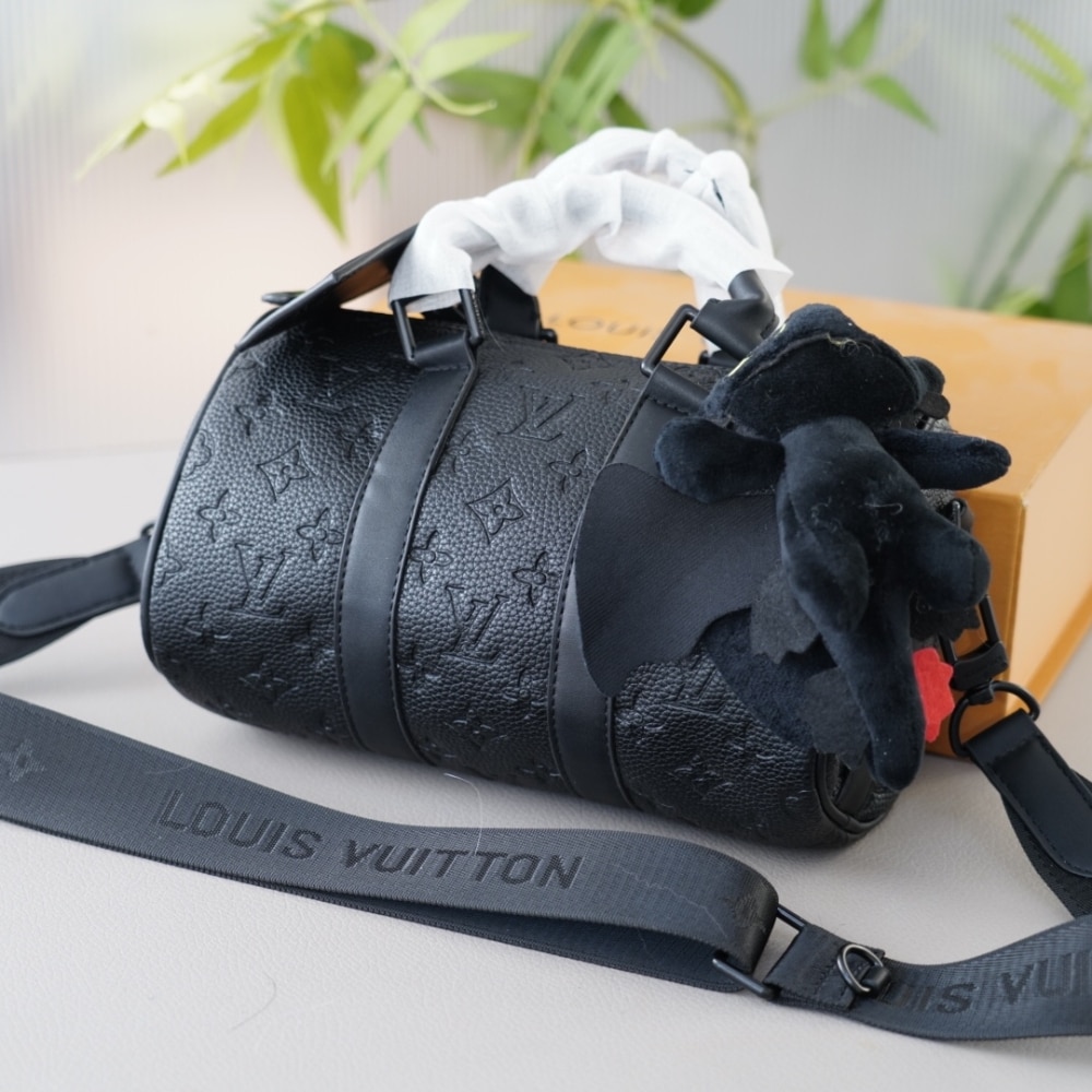 LOUIS VUITTON KEEPALL BANDOULIÈRE 25 MONOGRAM TAURILLON BLACK 24CM M20900 - Image 3