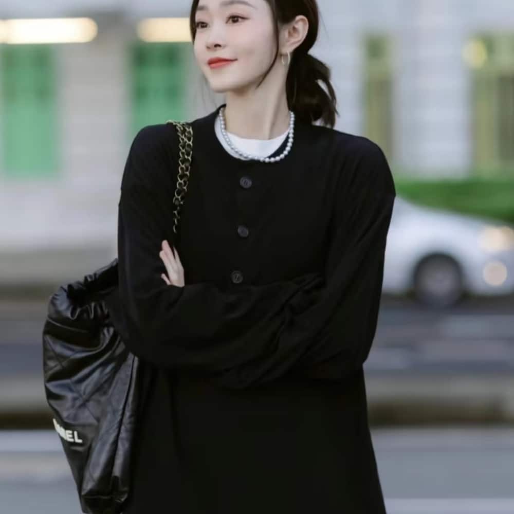 CHANEL HANDBAG SHINY BLACK 41CM - Image 5